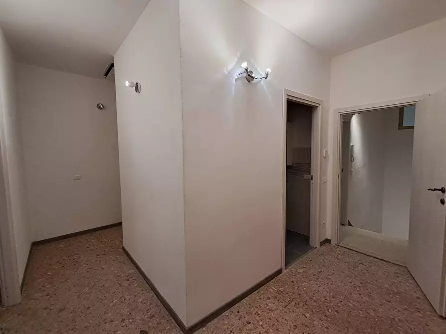 Immagine 12 di Appartamento in affitto  in Corso Isonzo a Ferrara