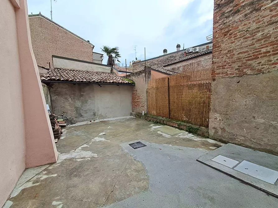 Immagine 19 di Appartamento in affitto  in Corso Isonzo a Ferrara
