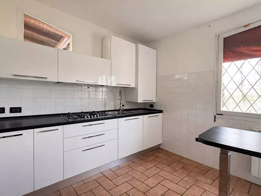 Immagine 26 di Casa indipendente in affitto  in Via Comacchio a Ferrara