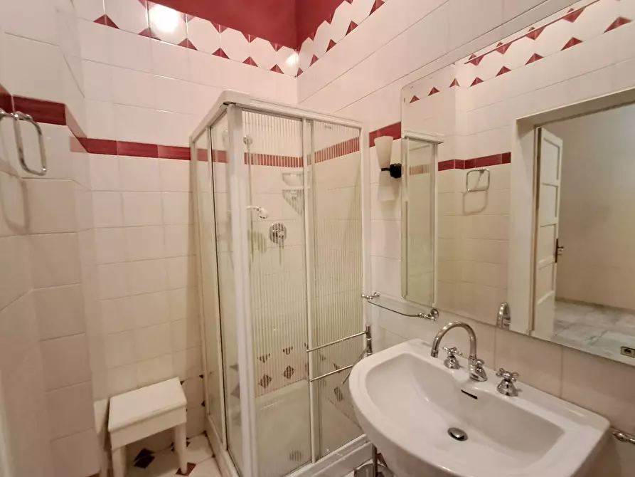 Immagine 11 di Appartamento in vendita  in Via Palestro a Ferrara