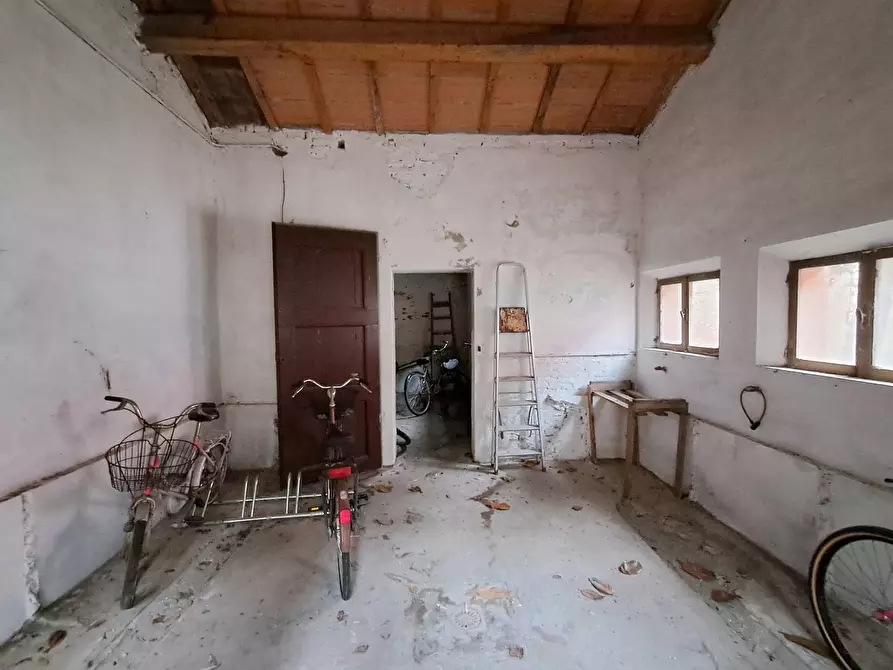 Immagine 34 di Appartamento in vendita  in Via Palestro a Ferrara