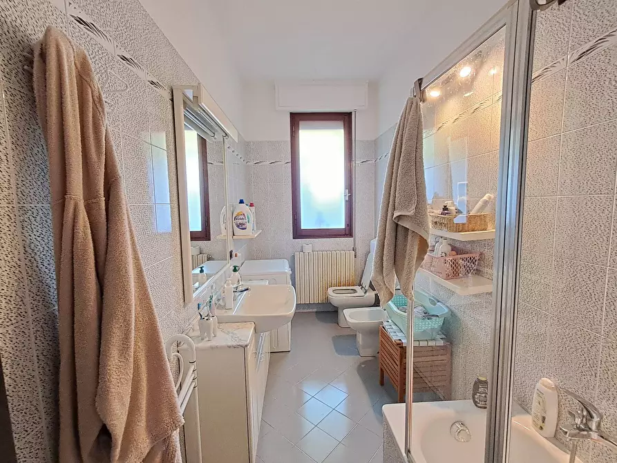 Immagine 10 di Casa semindipendente in affitto  in Via Ludovico Muratori a Ferrara