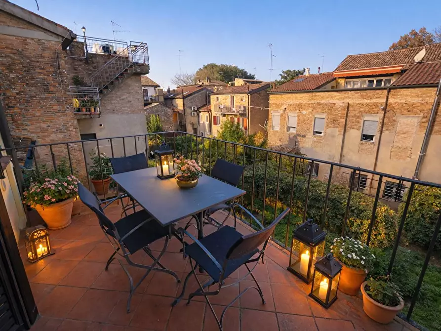 Immagine 2 di Attico in vendita  in Via Muzzina a Ferrara