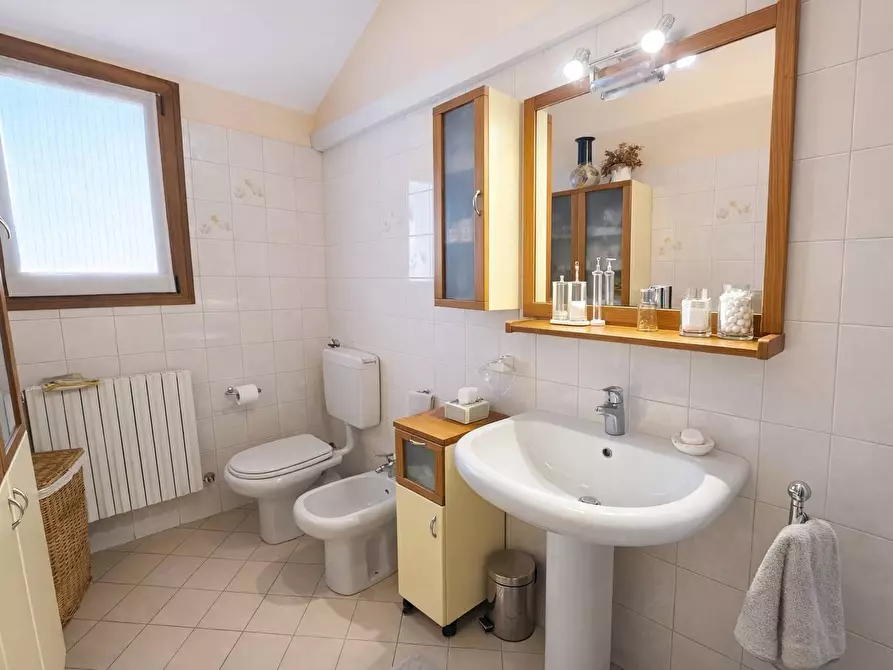 Immagine 22 di Attico in vendita  in Via Muzzina a Ferrara