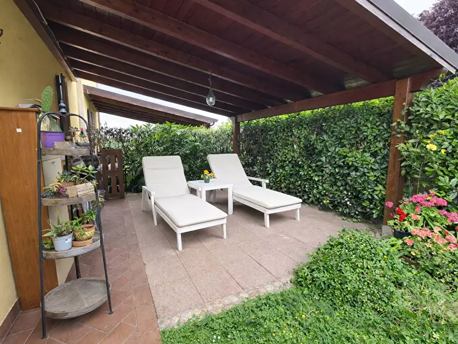 Immagine 1 di Villetta a schiera in vendita  in Via Della Crispa a Ferrara