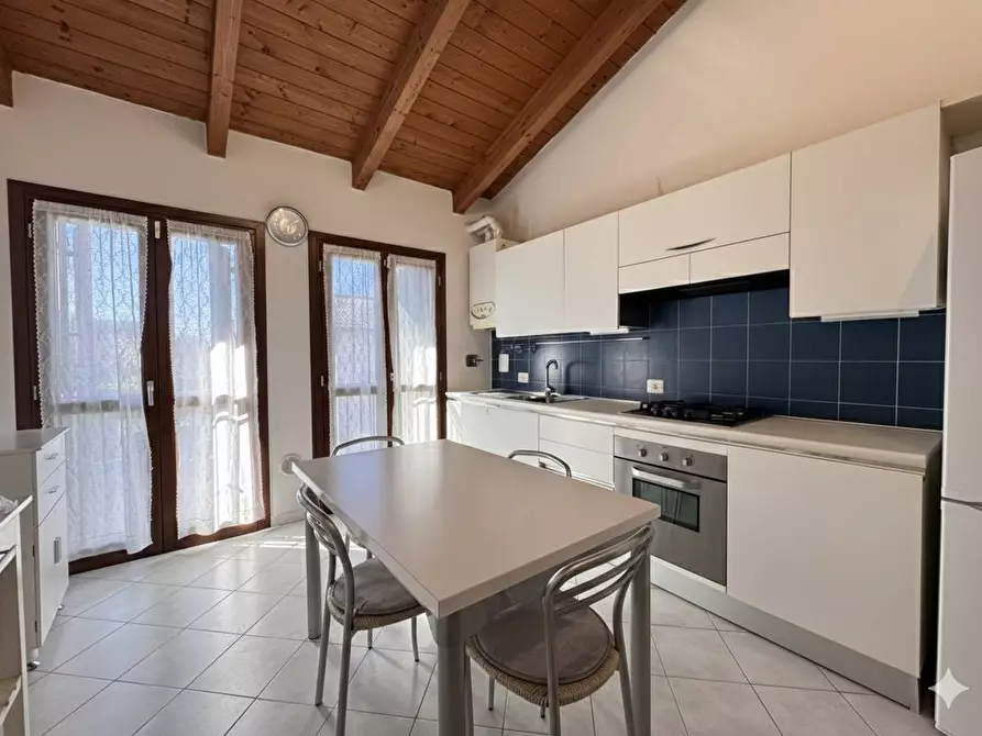 Immagine 4 di Appartamento in affitto  in via calzolai a Ferrara