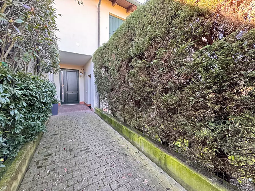 Immagine 14 di Appartamento in affitto  in via calzolai a Ferrara