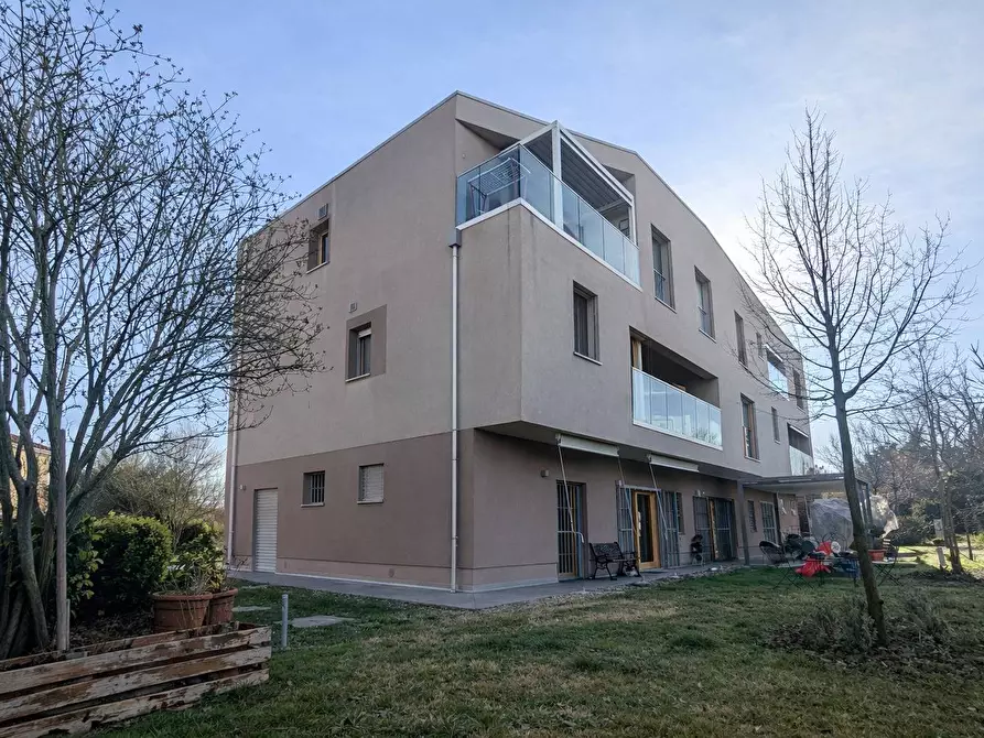 Immagine 2 di Appartamento in vendita  in Via Ravenna a Ferrara