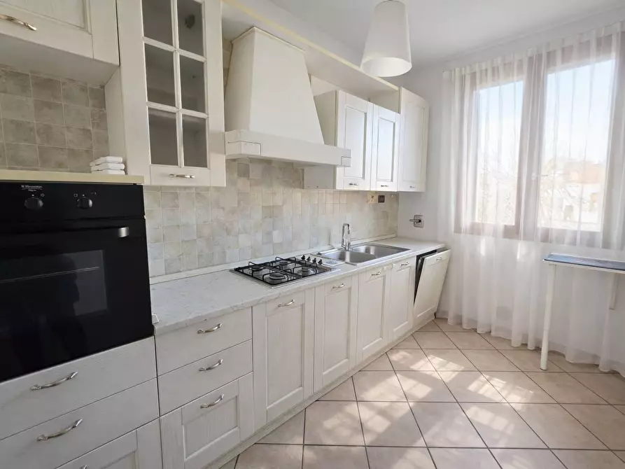 Immagine 7 di Appartamento in vendita  in Via Prinella a Ferrara