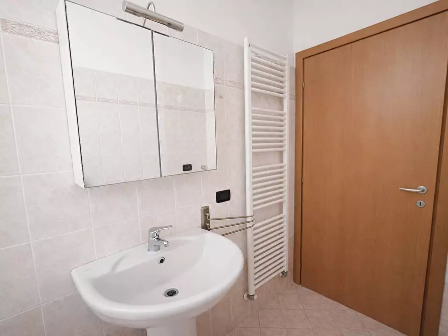 Immagine 14 di Appartamento in vendita  in Via Prinella a Ferrara