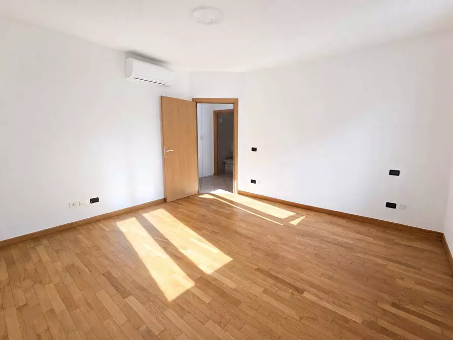 Immagine 15 di Appartamento in vendita  in Via Prinella a Ferrara