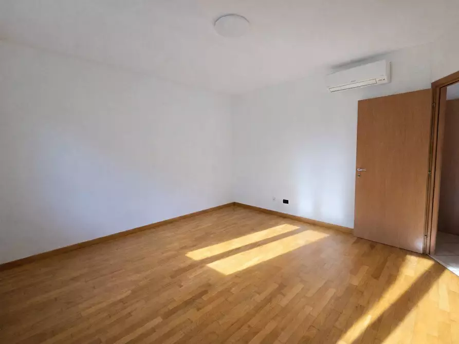 Immagine 17 di Appartamento in vendita  in Via Prinella a Ferrara