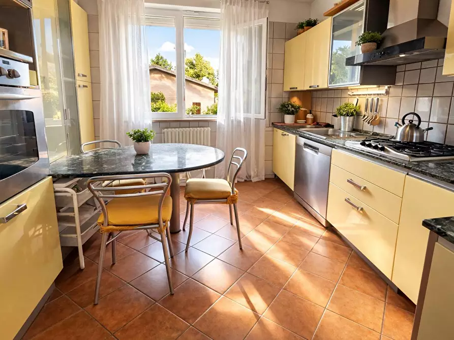 Immagine 1 di Appartamento in vendita  in Via Del Naviglio a Ferrara