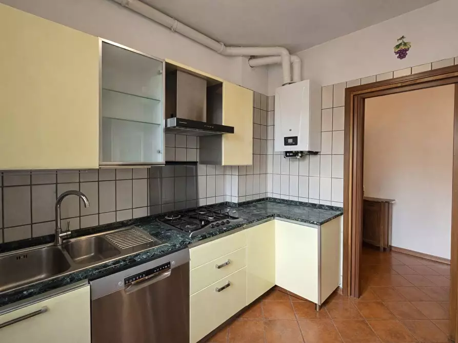 Immagine 2 di Appartamento in vendita  in Via Del Naviglio a Ferrara