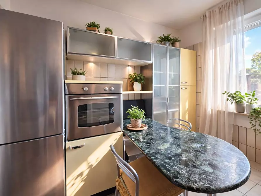 Immagine 3 di Appartamento in vendita  in Via Del Naviglio a Ferrara