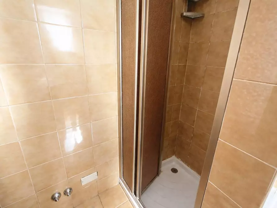 Immagine 29 di Appartamento in vendita  in Via Del Naviglio a Ferrara