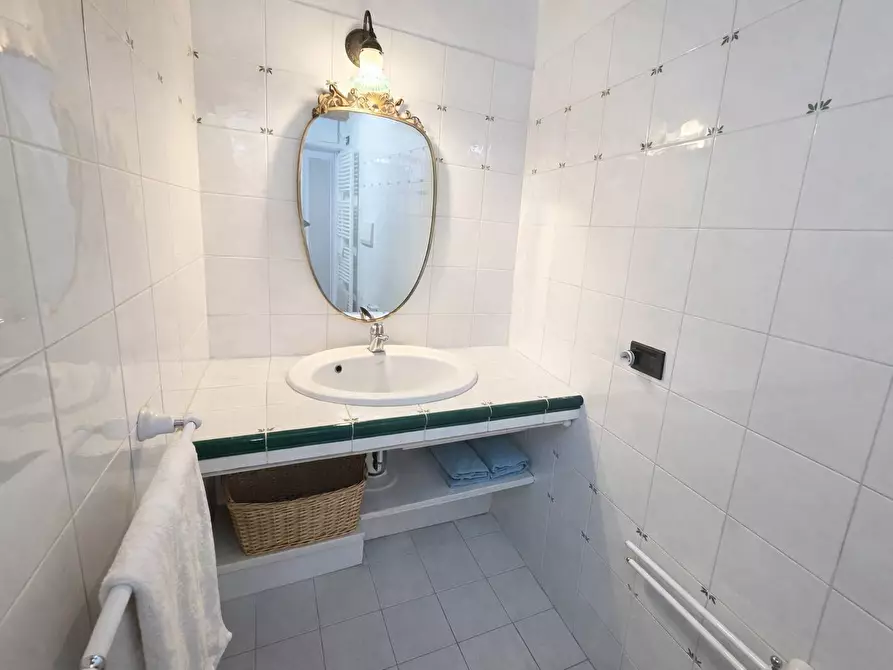 Immagine 8 di Appartamento in affitto  in Via Croce Bianca a Ferrara