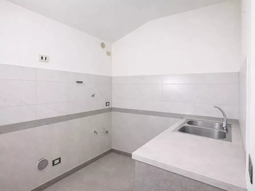 Immagine 8 di Casa semindipendente in vendita  in Via Canalazzi a Ferrara