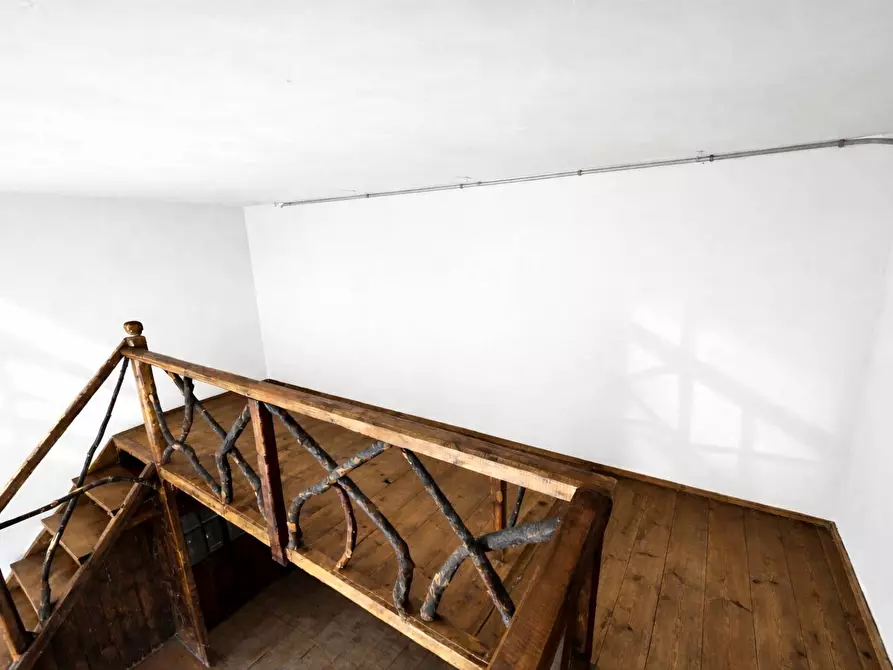 Immagine 8 di Locale commerciale in affitto  in Viale Cavour a Ferrara