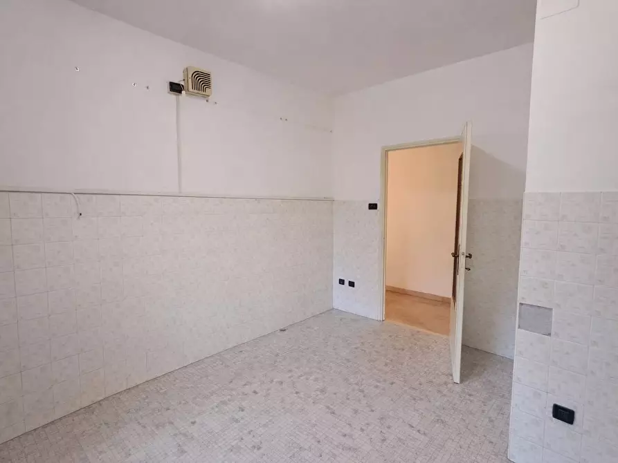 Immagine 9 di Appartamento in vendita  in Via Pomposa a Ferrara