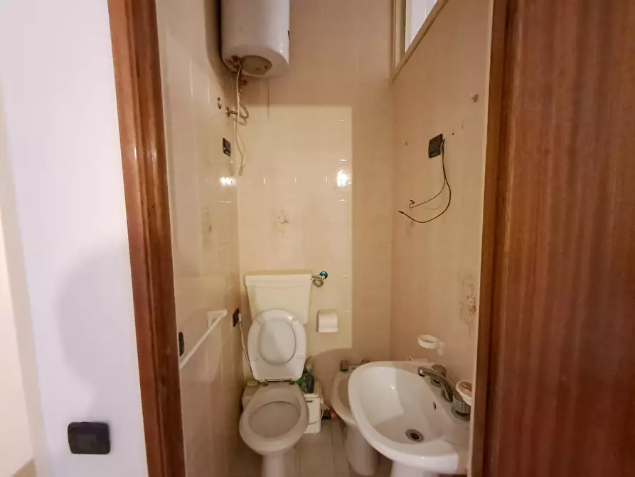 Immagine 17 di Appartamento in vendita  in Via Pomposa a Ferrara