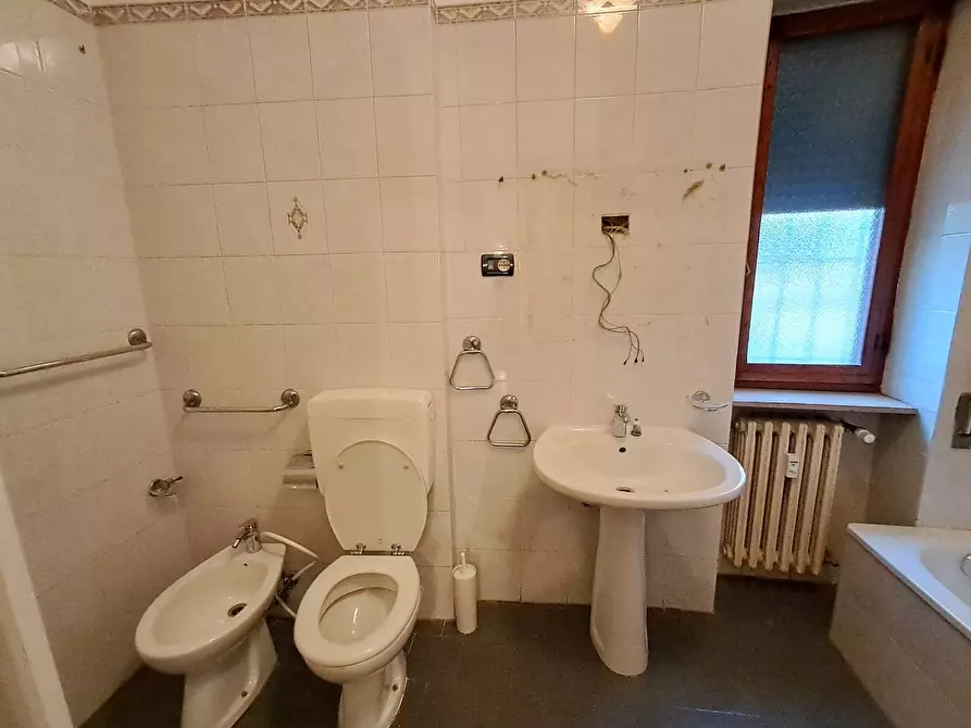 Immagine 20 di Appartamento in vendita  in Via Pomposa a Ferrara