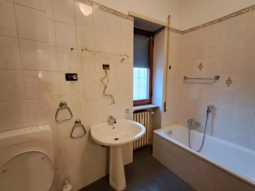 Immagine 21 di Appartamento in vendita  in Via Pomposa a Ferrara