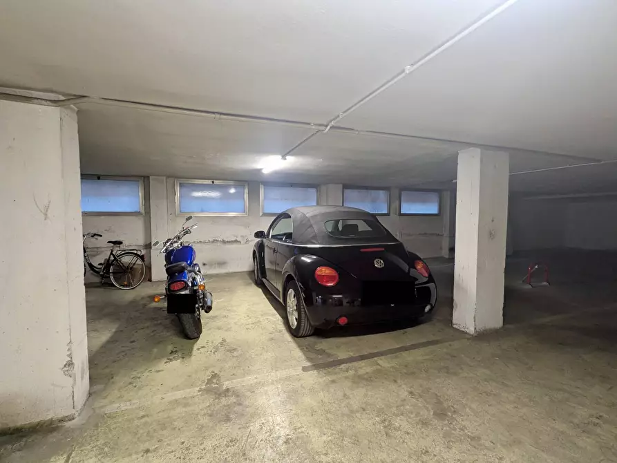 Immagine 15 di Appartamento in vendita  in Viale Cesare Battisti a Ferrara