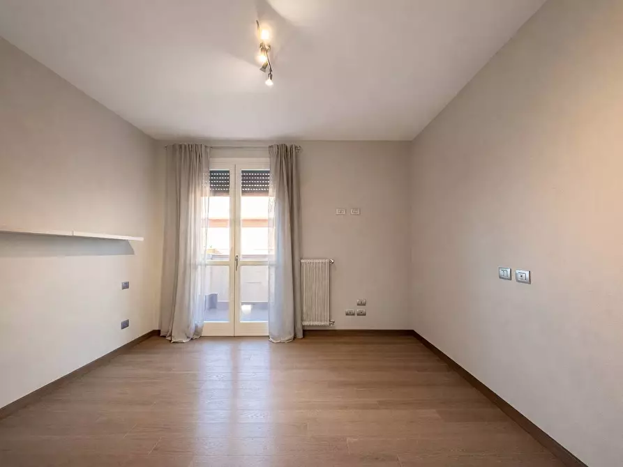 Immagine 13 di Appartamento in affitto  in Via Turoldo a Ferrara