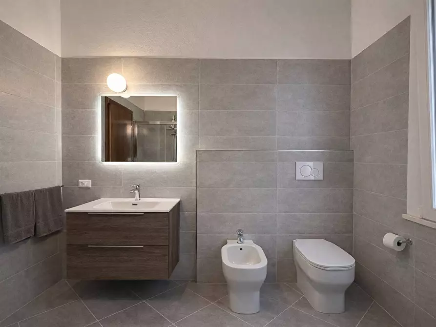 Immagine 14 di Appartamento in vendita  in Via Giovanni Xxiii a Ferrara