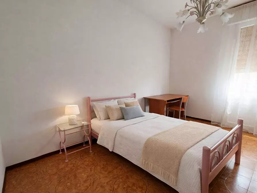 Immagine 9 di Appartamento in vendita  in Via Bologna a Ferrara