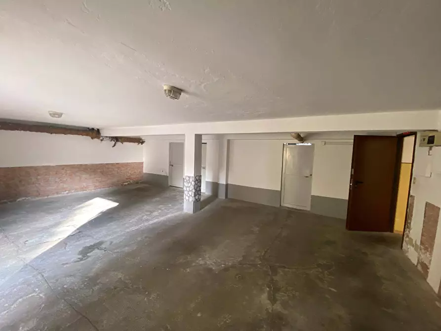 Immagine 16 di Appartamento in vendita  in Via Bologna a Ferrara