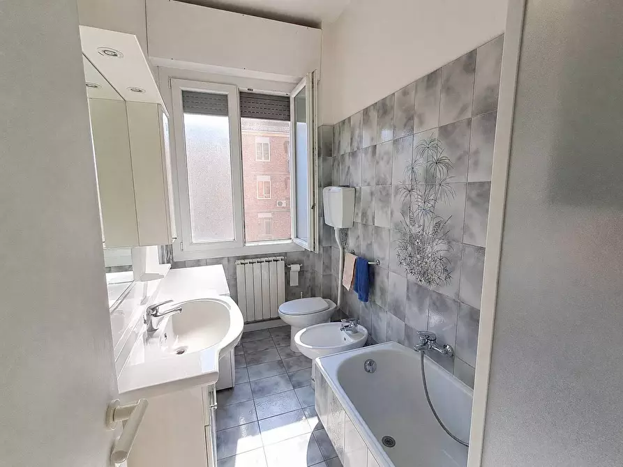 Immagine 13 di Appartamento in vendita  in Viale Venticinque Aprile a Ferrara