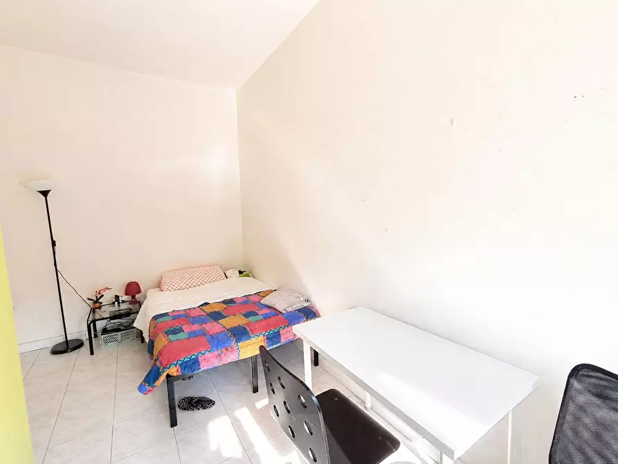 Immagine 16 di Appartamento in vendita  in Viale Venticinque Aprile a Ferrara