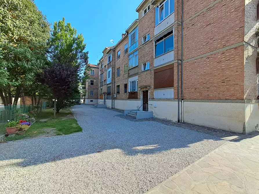 Immagine 21 di Appartamento in vendita  in Viale Venticinque Aprile a Ferrara