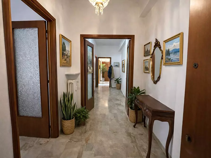 Immagine 20 di Appartamento in vendita  in Piazza XXIV Maggio a Ferrara