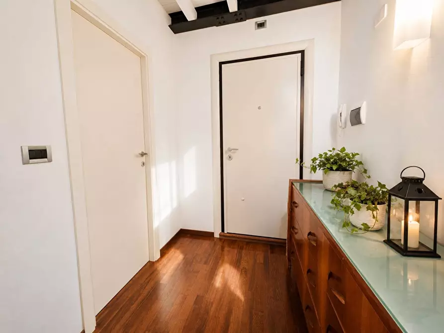 Immagine 6 di Appartamento in vendita  in Via Carlo Mayr a Ferrara
