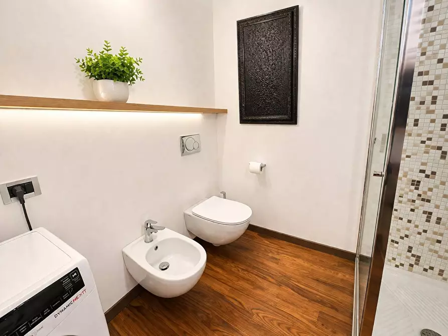 Immagine 18 di Appartamento in vendita  in Via Carlo Mayr a Ferrara