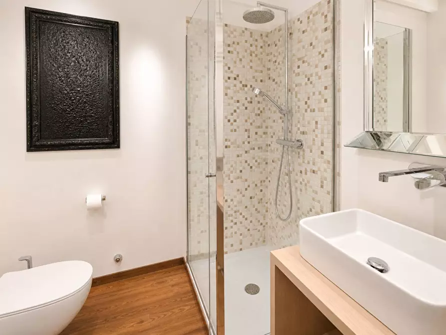 Immagine 19 di Appartamento in vendita  in Via Carlo Mayr a Ferrara