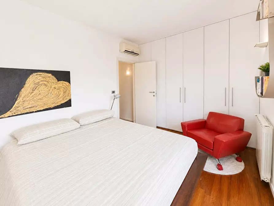 Immagine 14 di Appartamento in vendita  in Via Carlo Mayr a Ferrara