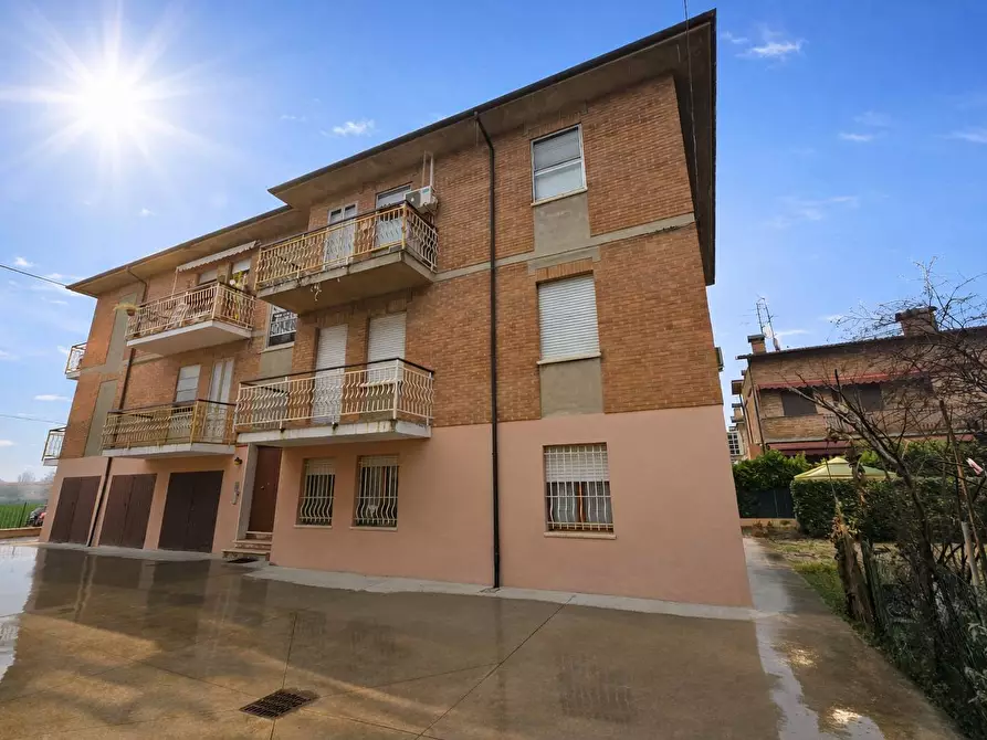 Immagine 34 di Appartamento in vendita  in Via Frutteti a Ferrara