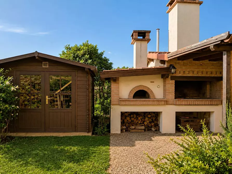 Immagine 8 di Villa in vendita  in Via Acquedotto a Ferrara