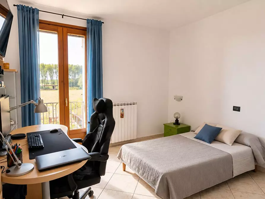 Immagine 15 di Villa in vendita  in Via Acquedotto a Ferrara
