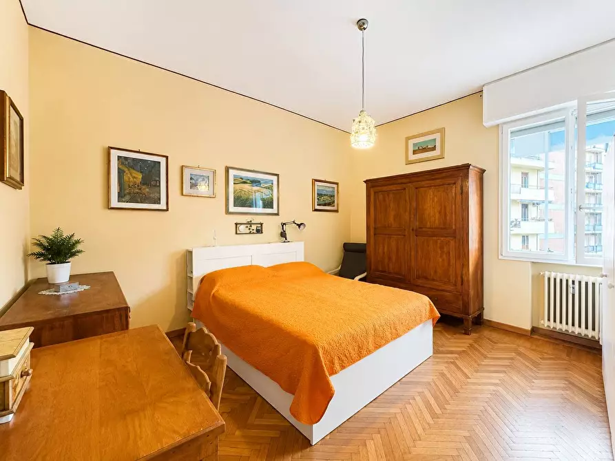 Immagine 12 di Appartamento in vendita  in Viale Cavour 144 a Ferrara