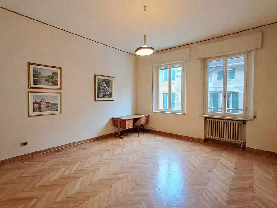 Immagine 2 di Appartamento in vendita  in Via Palestro a Ferrara