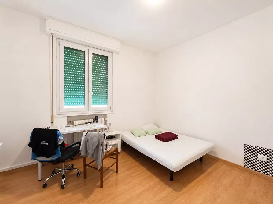 Immagine 10 di Appartamento in vendita  in Via Patrizio Antolini 7 a Ferrara