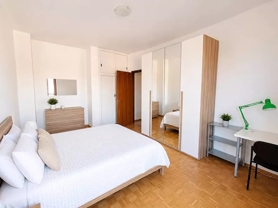 Immagine 1 di Casa semindipendente in affitto  in Viale Cesare Battisti 10 a Ferrara