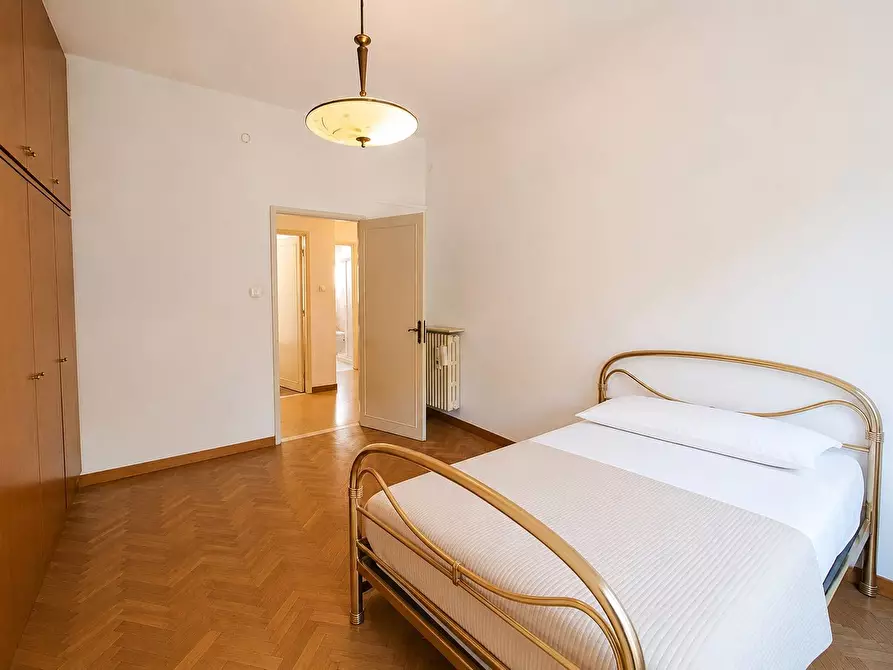 Immagine 11 di Appartamento in vendita  in Via Cassoli a Ferrara