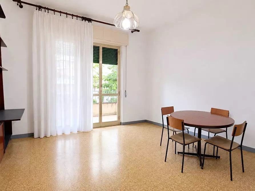 Immagine 1 di Appartamento in vendita  in Via Cassoli a Ferrara