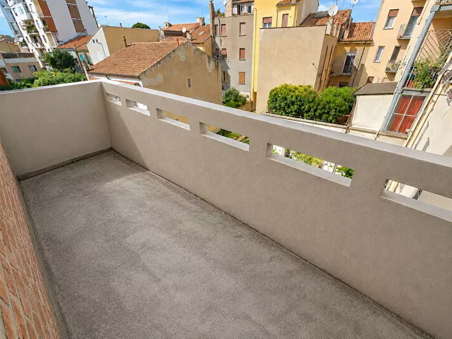 Immagine 8 di Appartamento in affitto  in Via  Cittadella a Ferrara
